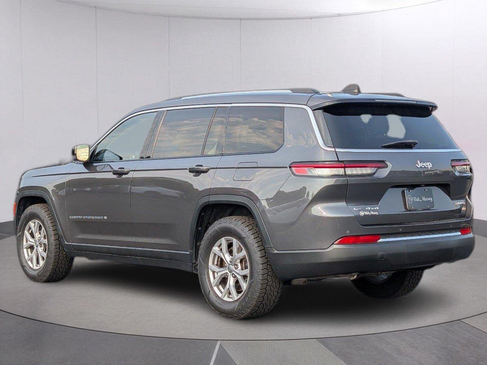 Used 2021 Baltic Gray Metallic Clearcoat Jeep Limited image 3
