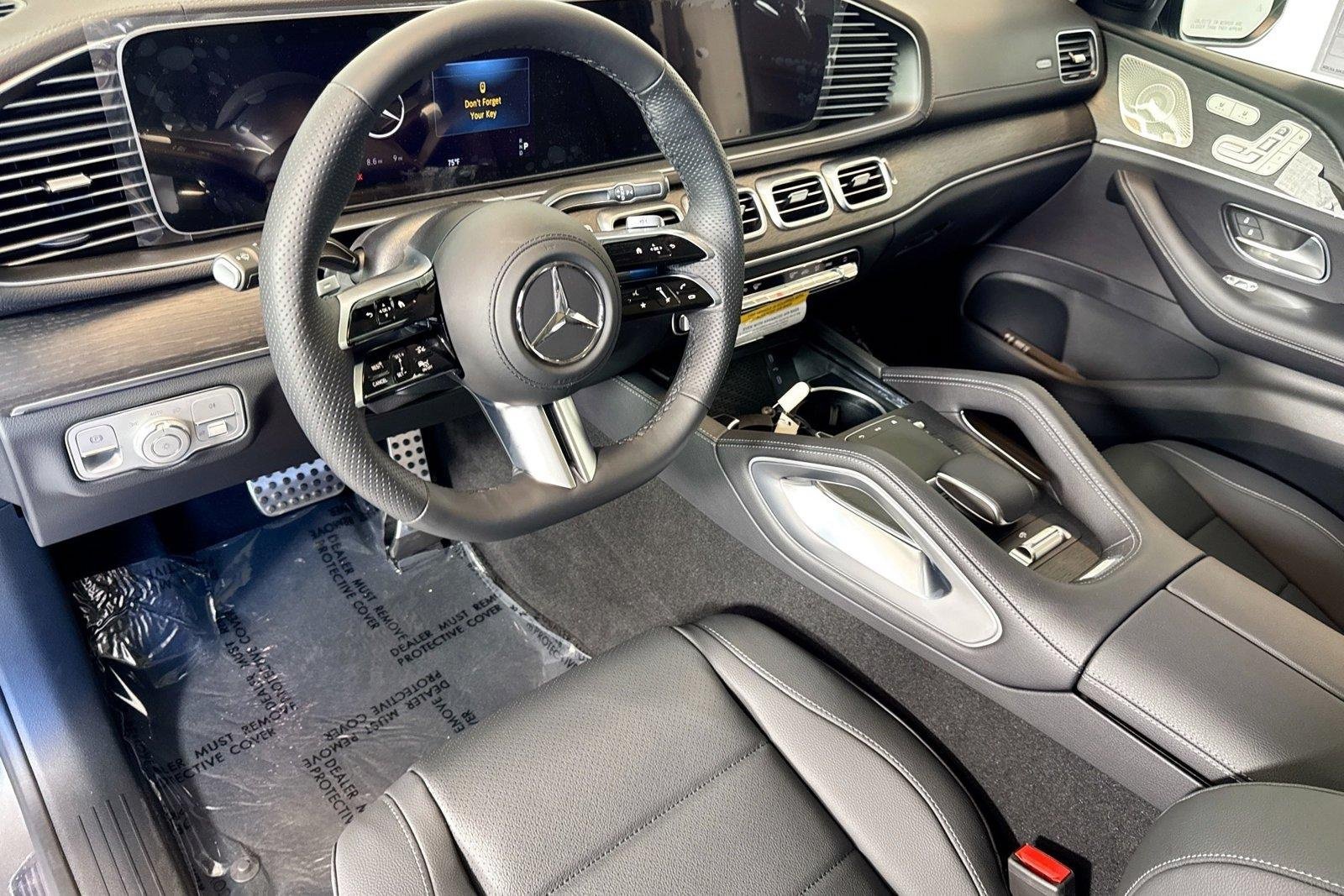 New 2026 Selenite Grey Metallic Mercedes-Benz GLS 450 image 9
