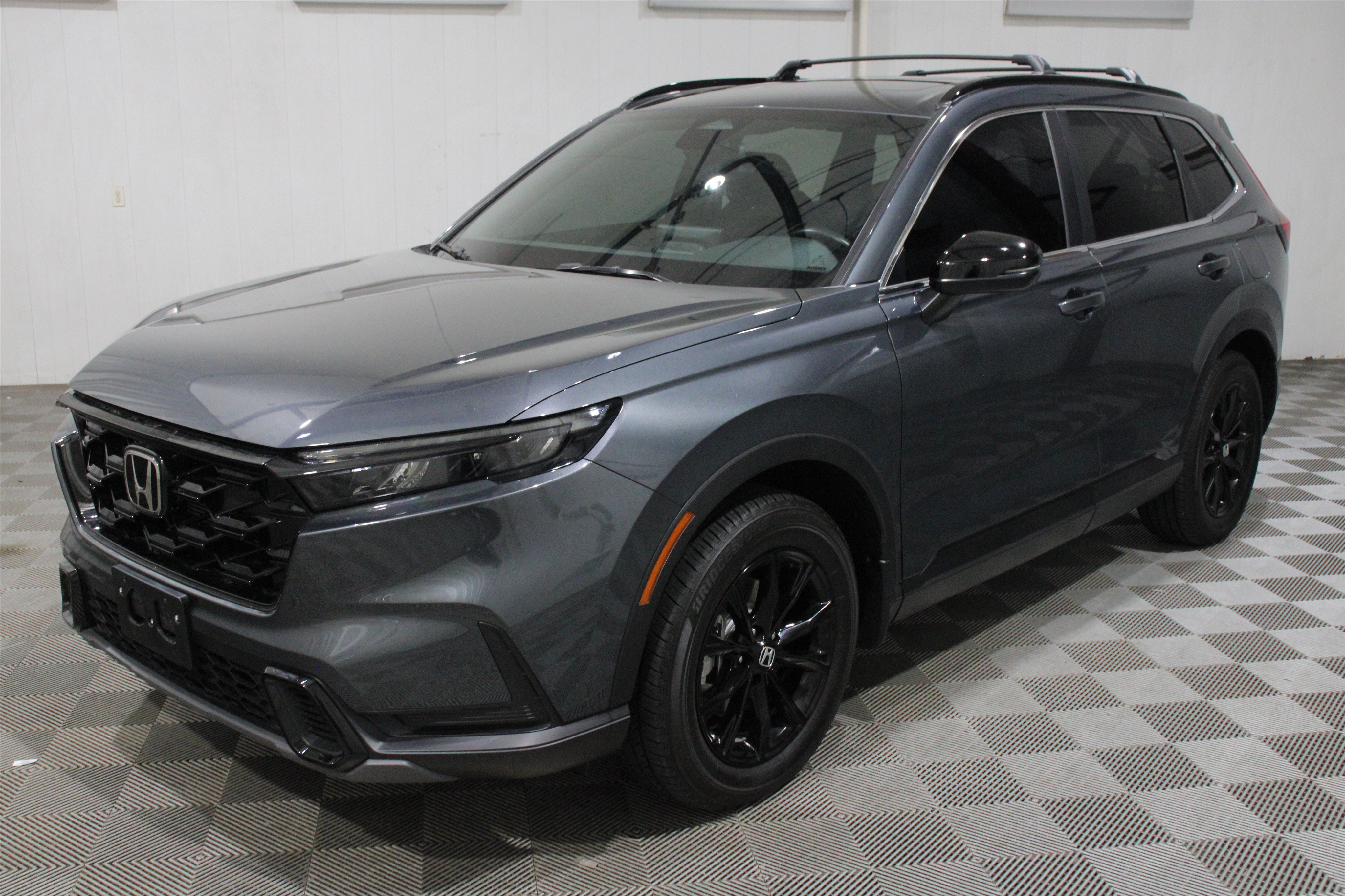 Used 2025 Urban Gray Pearl Honda Sport image 36