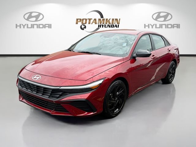 Used 2026 Red Hyundai SEL Sport image 1