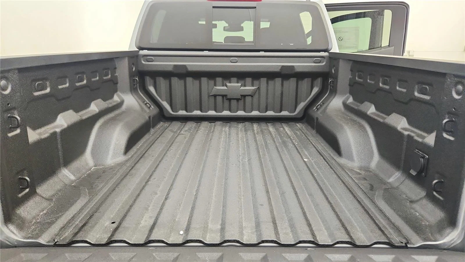 2026 Chevrolet Colorado LT - Photo 19