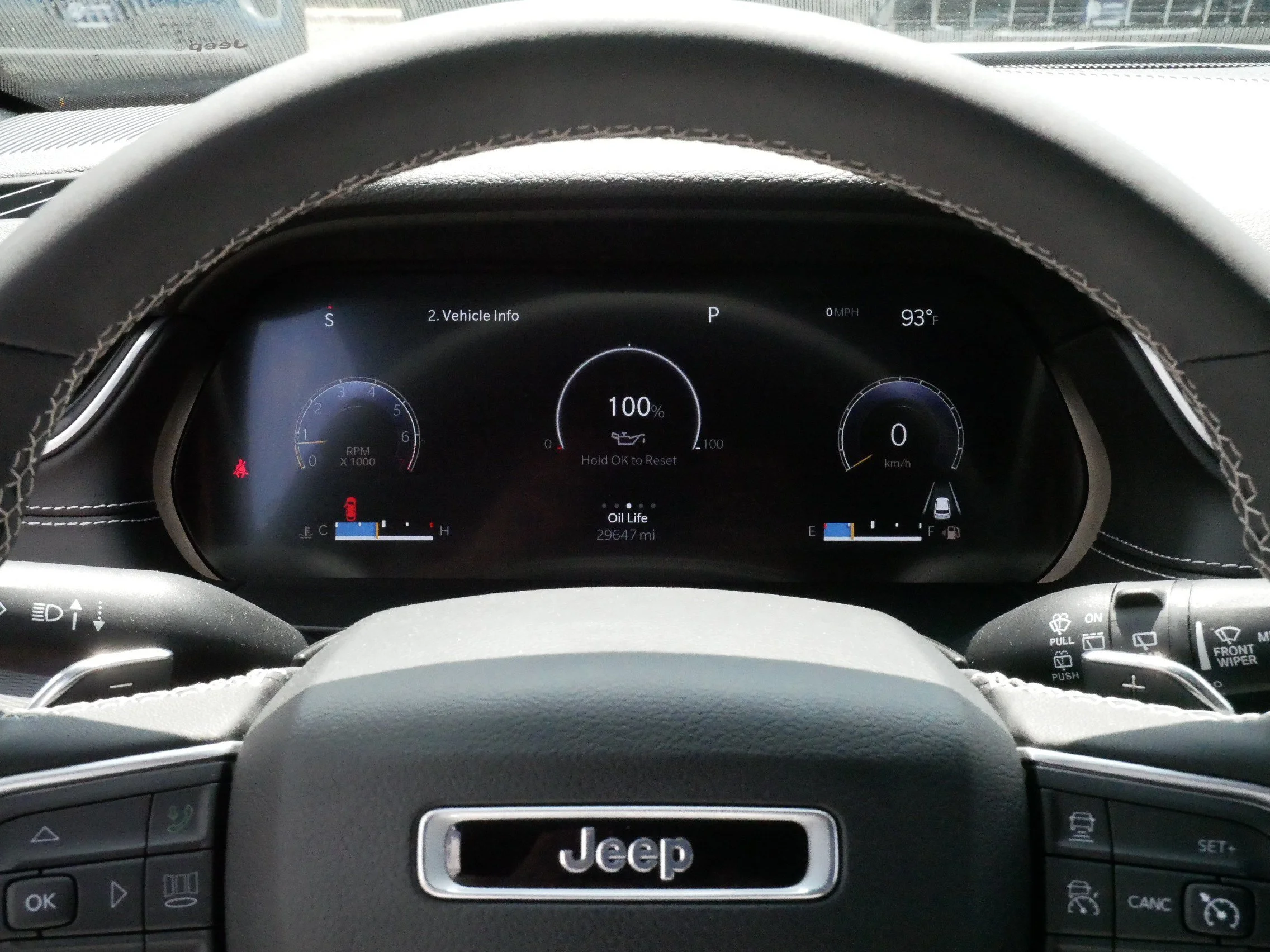 Used 2023 Silver Zynith Jeep Altitude image 21