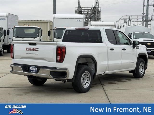 New 2026 Summit White GMC Pro image 4