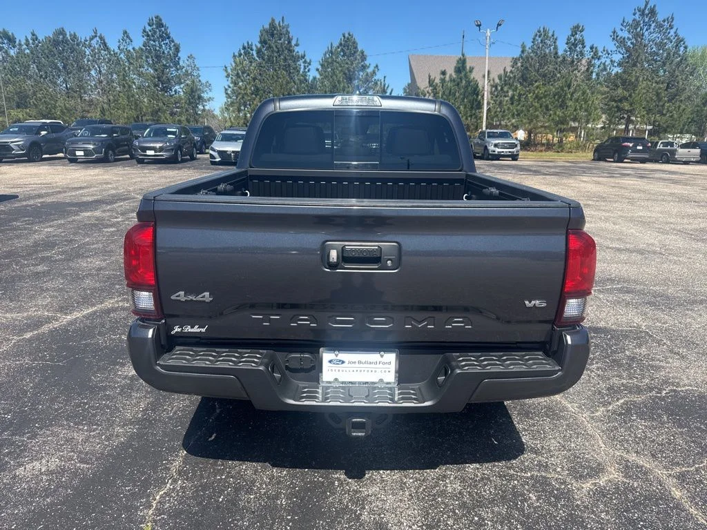 2023 Toyota Tacoma SR5 - Photo 17