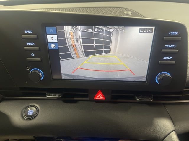 Used 2025 Gray Hyundai SEL Sport image 14
