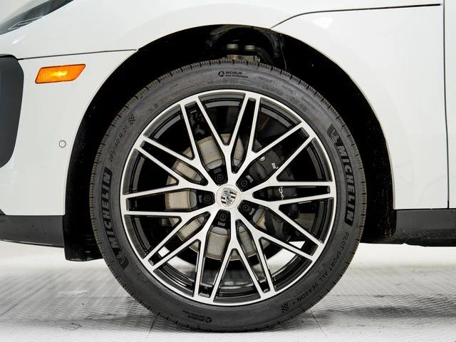 New 2026 White Porsche  image 30