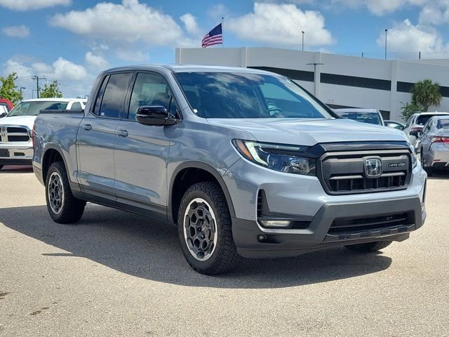 2024 Honda Ridgeline Black Edition's photo