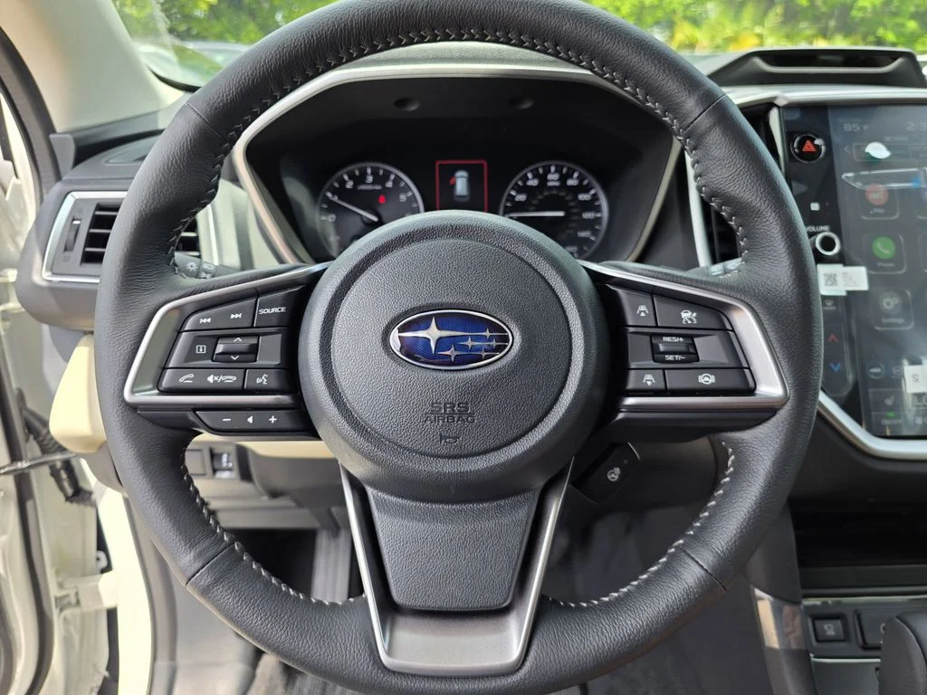 New 2026 CRYSTAL WHITE PEARL Subaru Limited 7-Passenger image 25