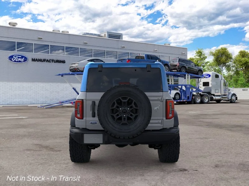 New 2026 Avalanche Gray Ford Badlands image 5