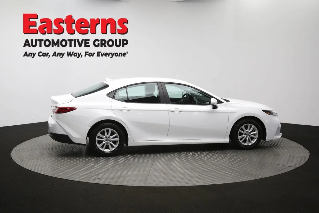 Used 2025 White Toyota LE image 43