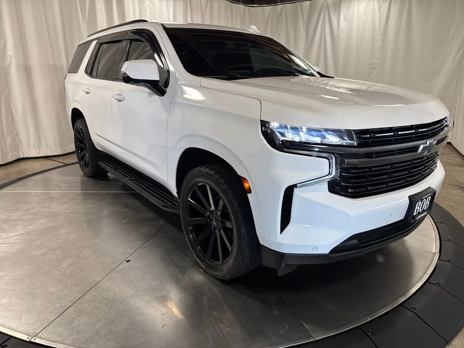 Used 2022 Summit White Chevrolet RST image 10