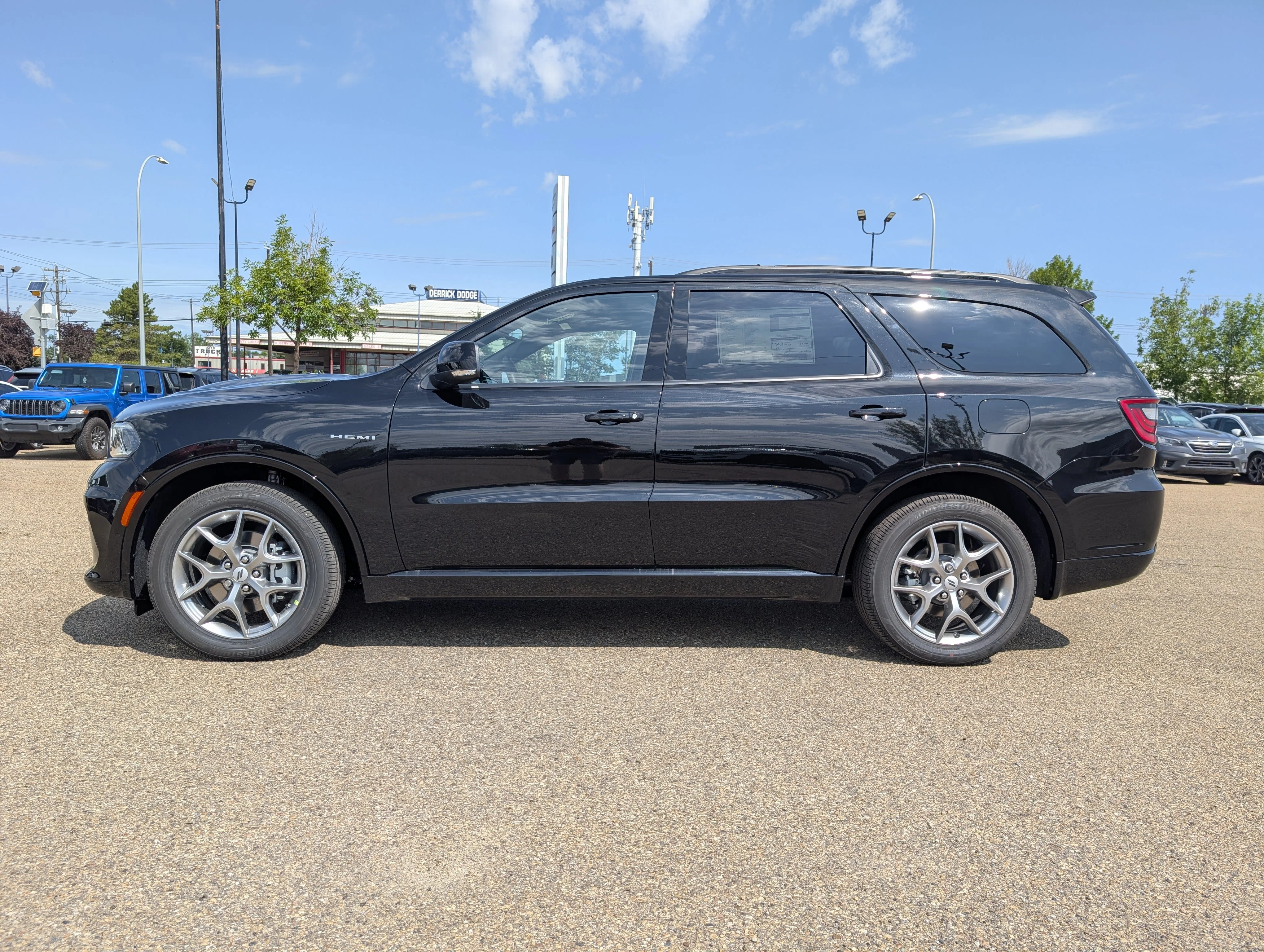New 2026 DB Black Dodge GT HEMI V8 Plus image 3