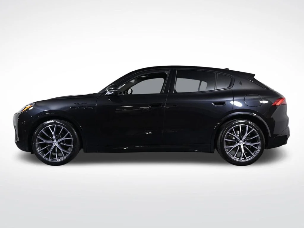 New 2026 Nero Noctis Black Maserati Modena image 2