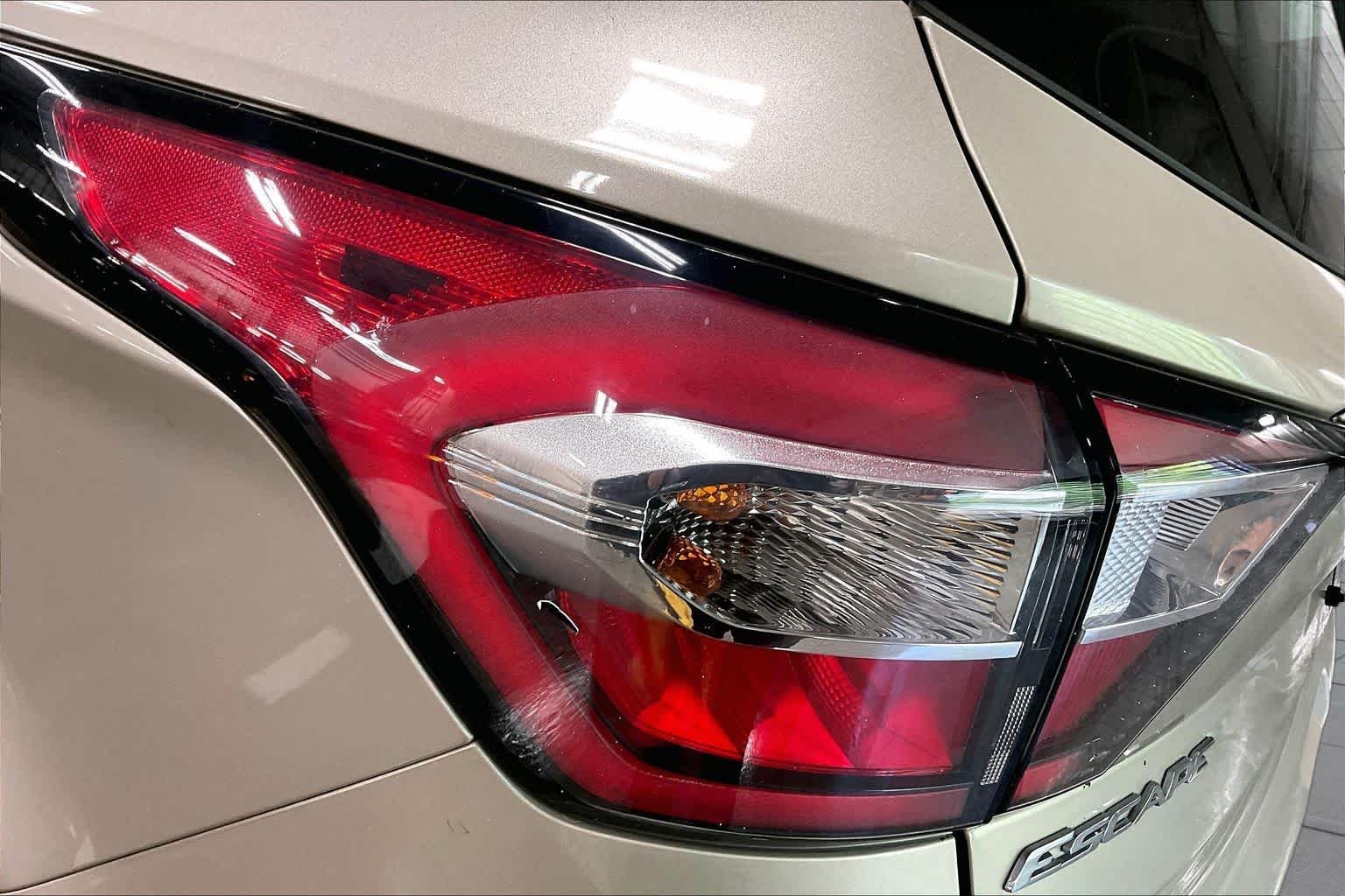 Used 2017 White Gold Metallic Ford S image 28