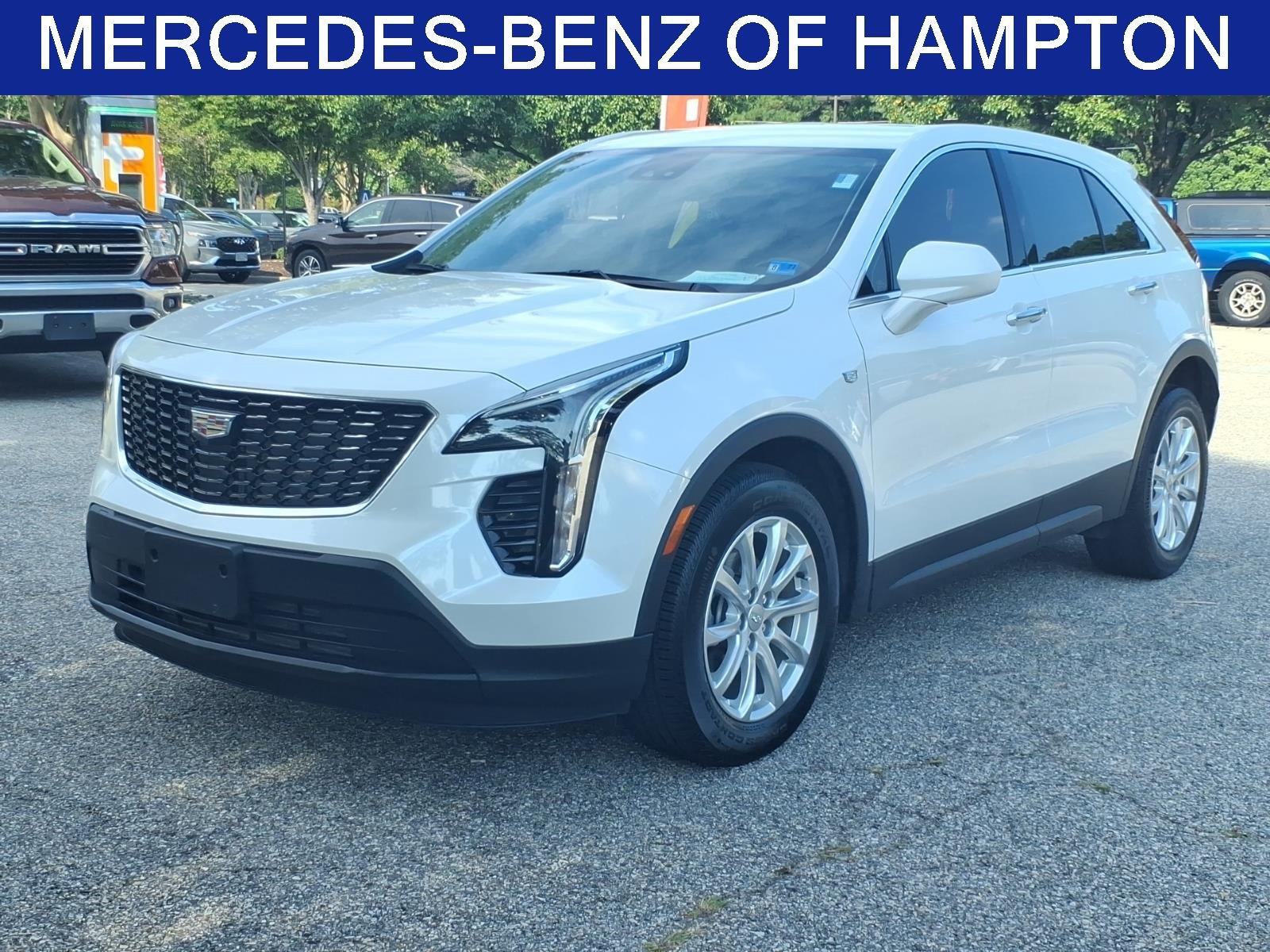 Used 2023 Crystal White Tricoat Cadillac AWD Luxury image 1
