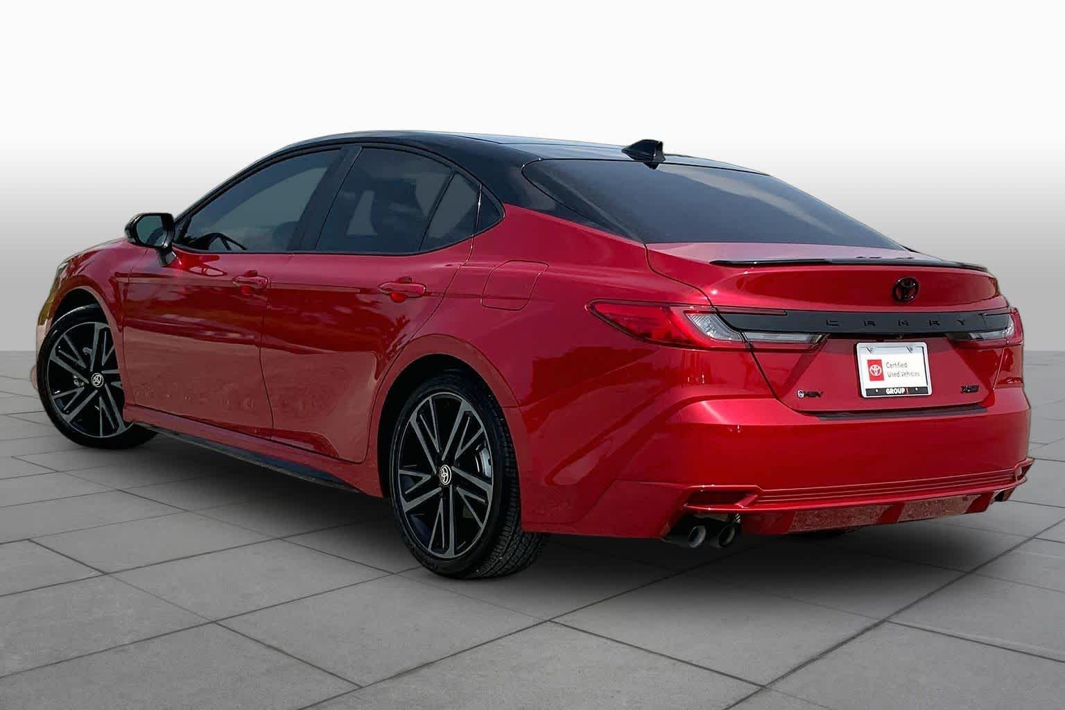 Used 2026 Supersonic Red w/Midnight Black Metallic Roof Toyota XSE image 12