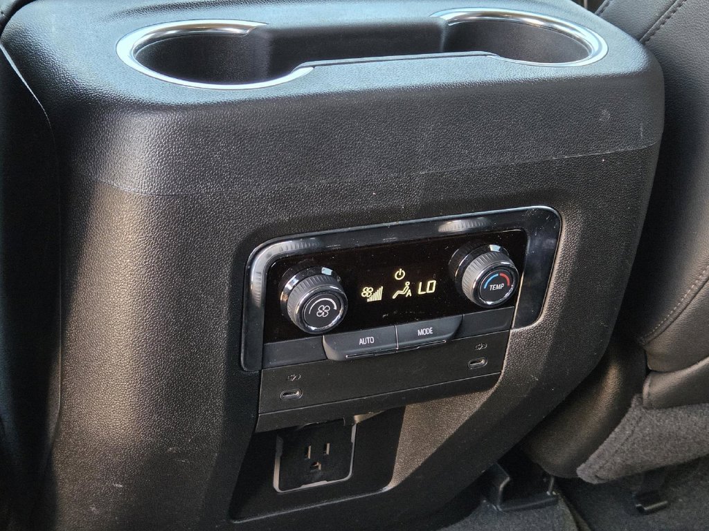 Used 2025 Black Chevrolet Z71 image 36
