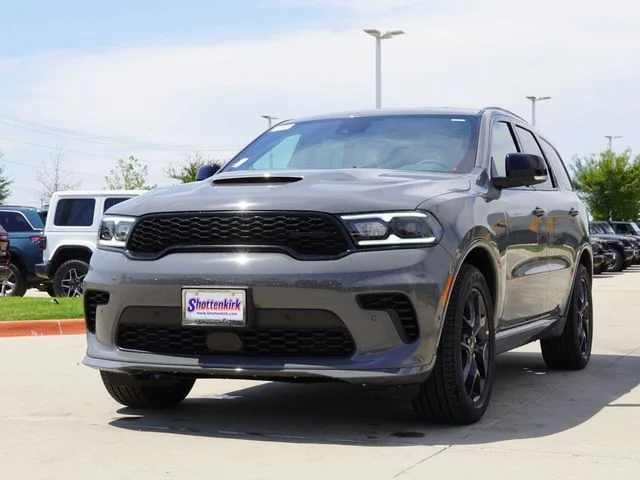 New 2026 Destroyer Gray Clear-Coat Exterior Paint Dodge GT Plus HEMI V8 image 3