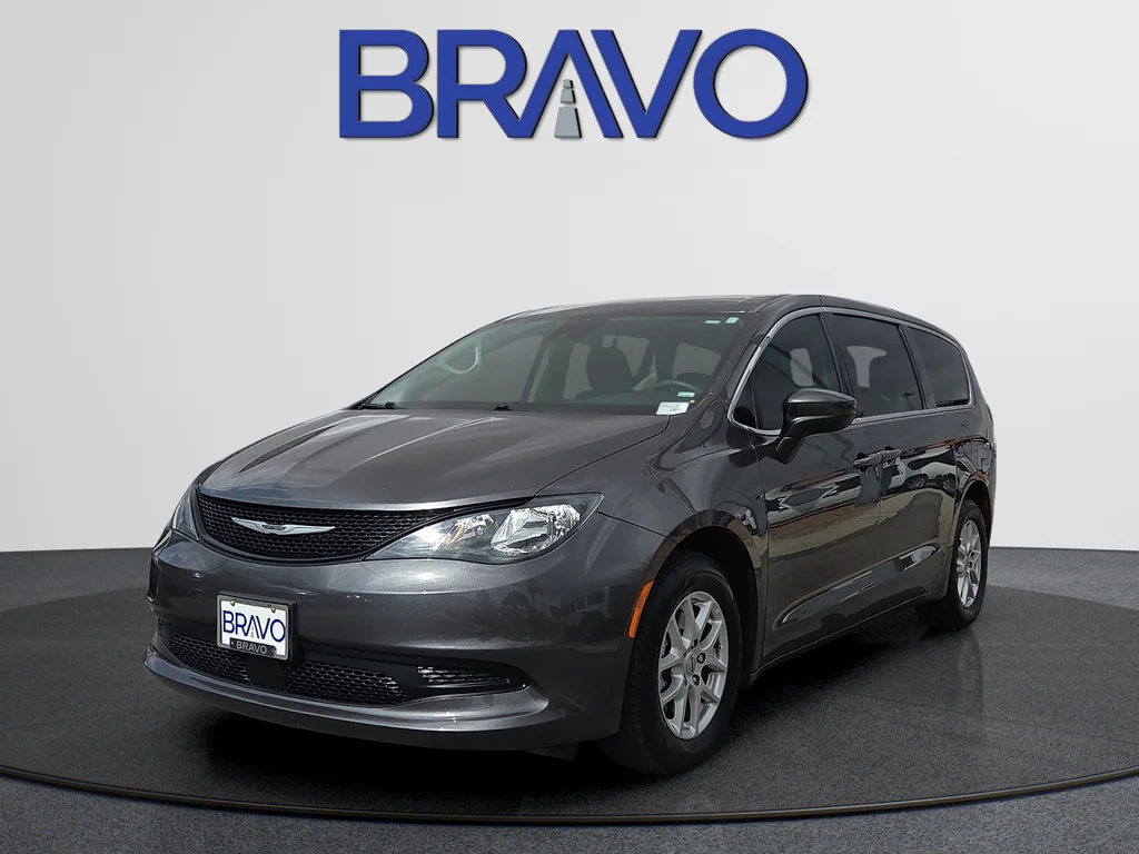 2023 Chrysler Voyager