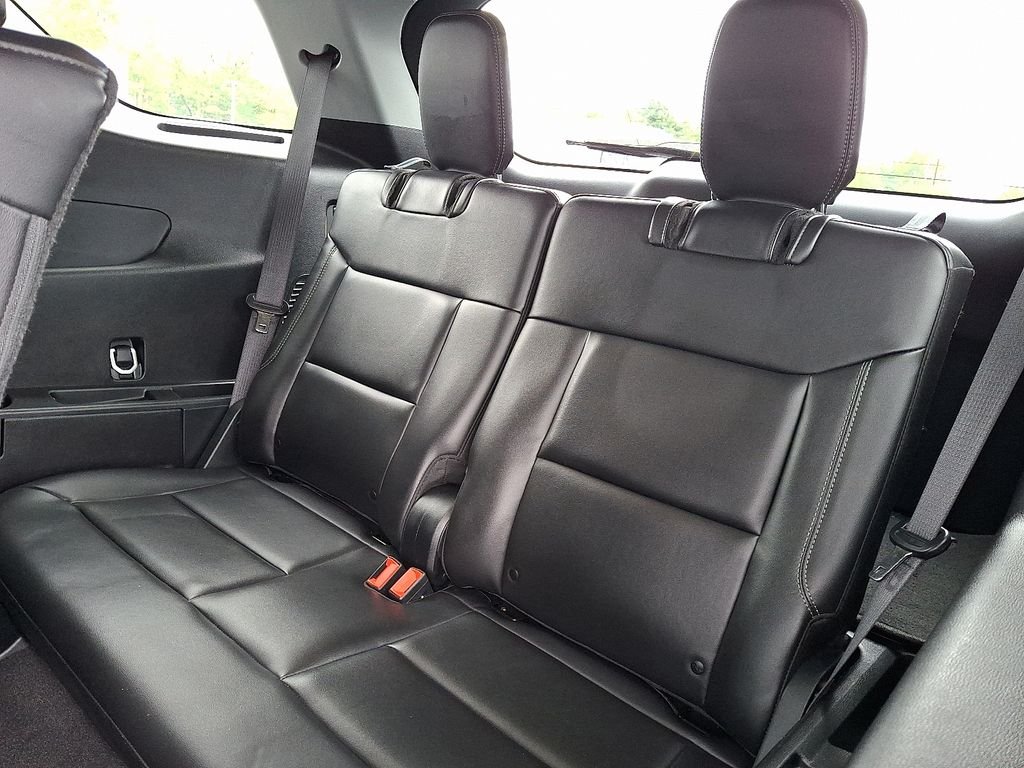 Used 2023 White Ford XLT image 12