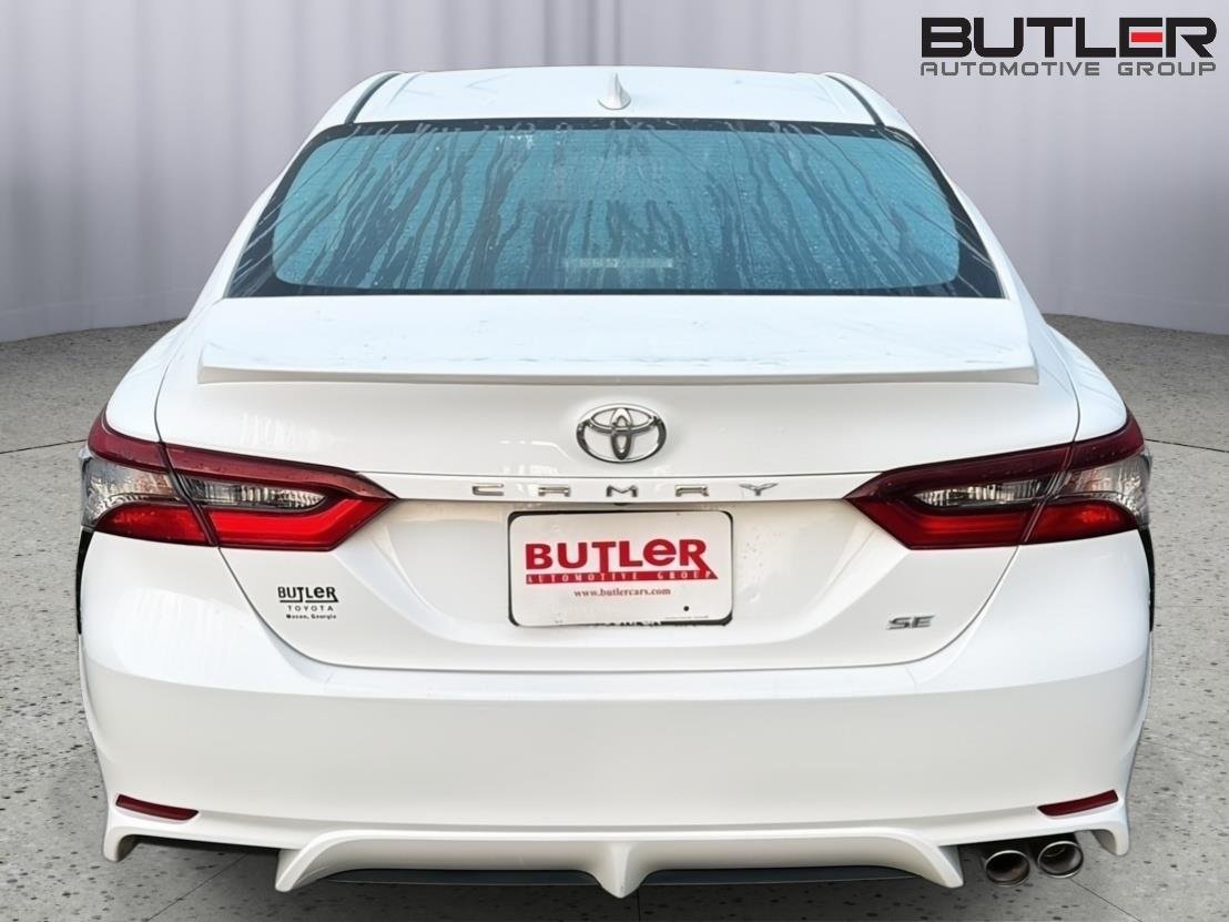 Certified Used 2023 Ice Cap Toyota SE image 5