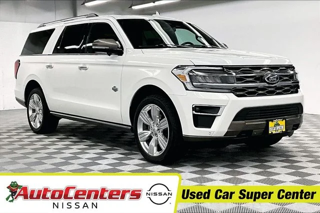 Used 2024 Star White Metallic Tri-Coat Ford King Ranch image 1