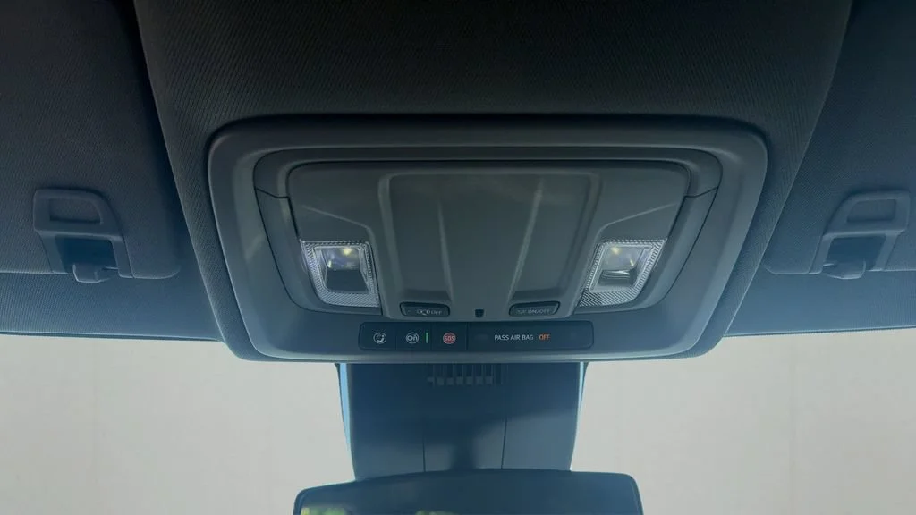 New 2026 Sterling Metallic GMC Elevation image 18