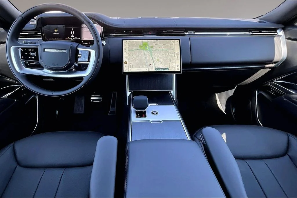 New 2026 Gray Land Rover SE image 5