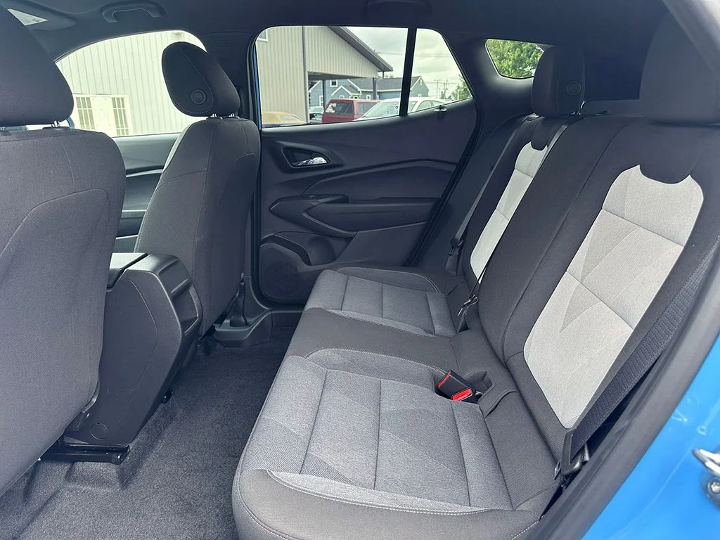 Used 2024 Blue Chevrolet 1RS image 20