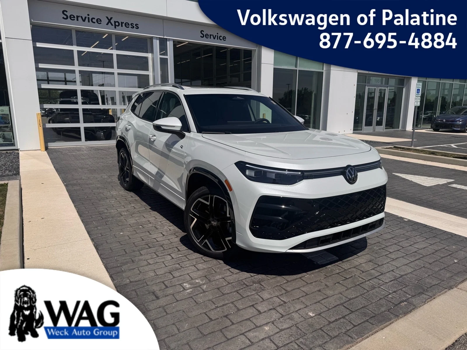 2026 Volkswagen Tiguan 2.0T SEL R-Line Turbo 4Motion's photo