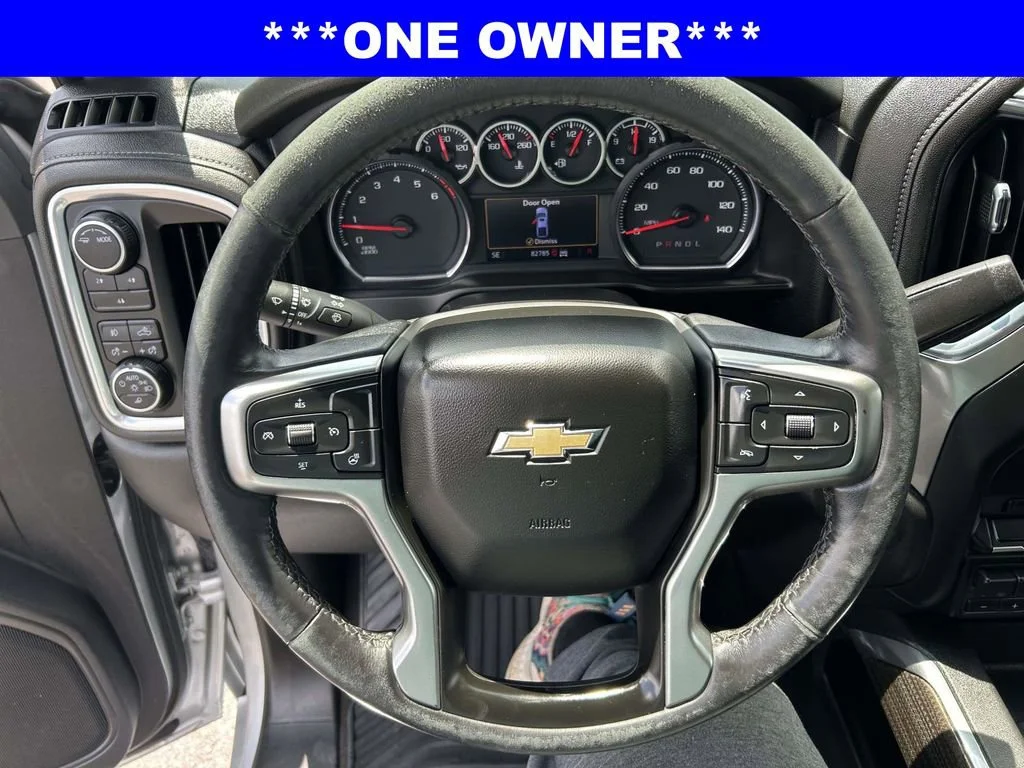Used 2022 Silver Ice Metallic Chevrolet LT image 26