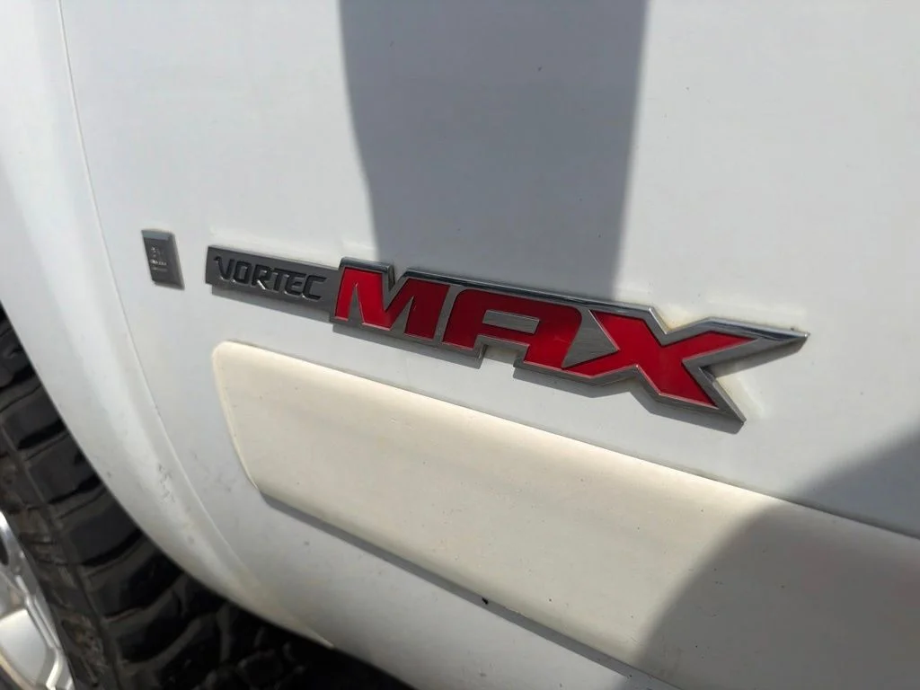 Used 2007 White Chevrolet LT image 25