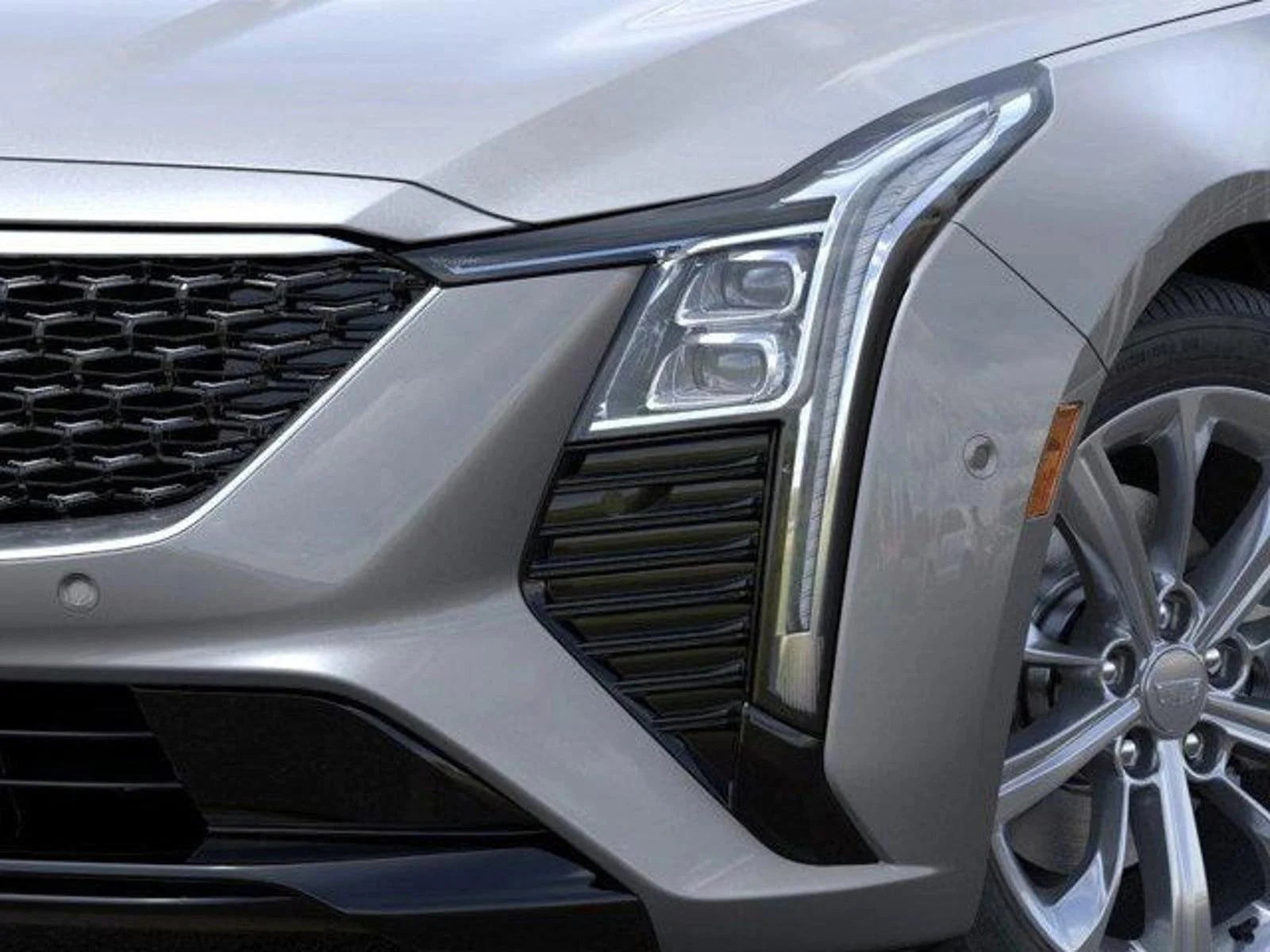 Used 2025 Argent Silver Metallic Cadillac Premium Luxury image 10
