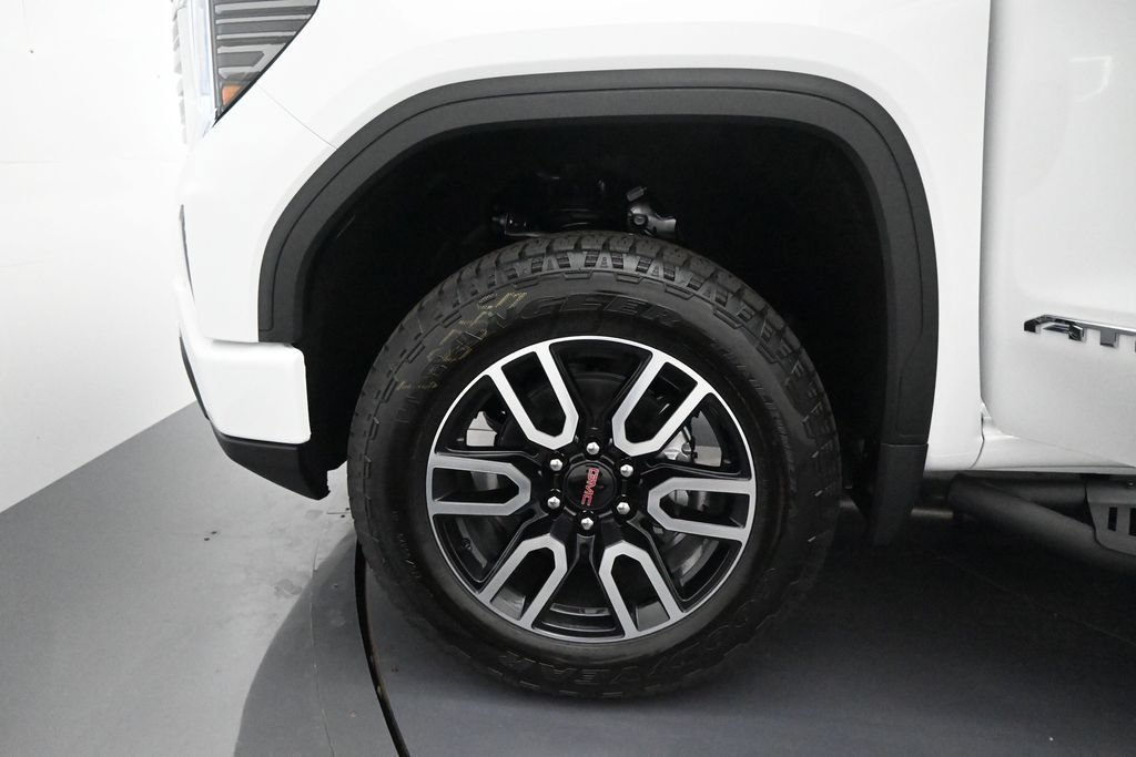 New 2026 Summit White GMC AT4 image 8