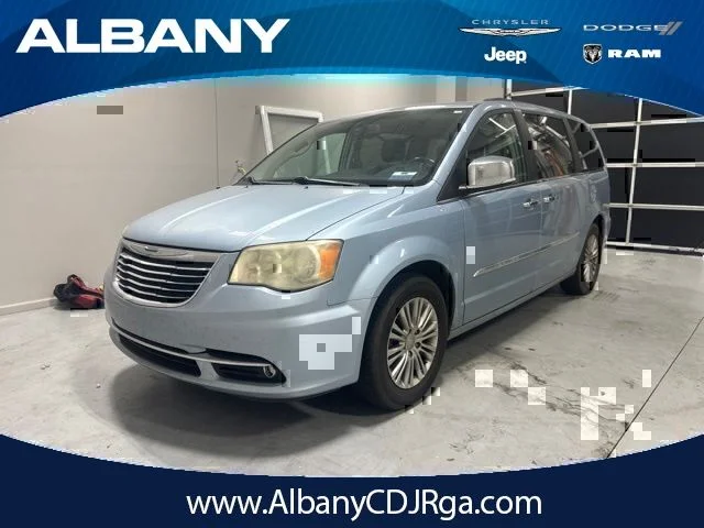 2013 Chrysler Town & Country