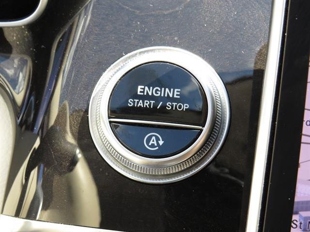 Certified Used 2022  Mercedes-Benz S 500 image 14