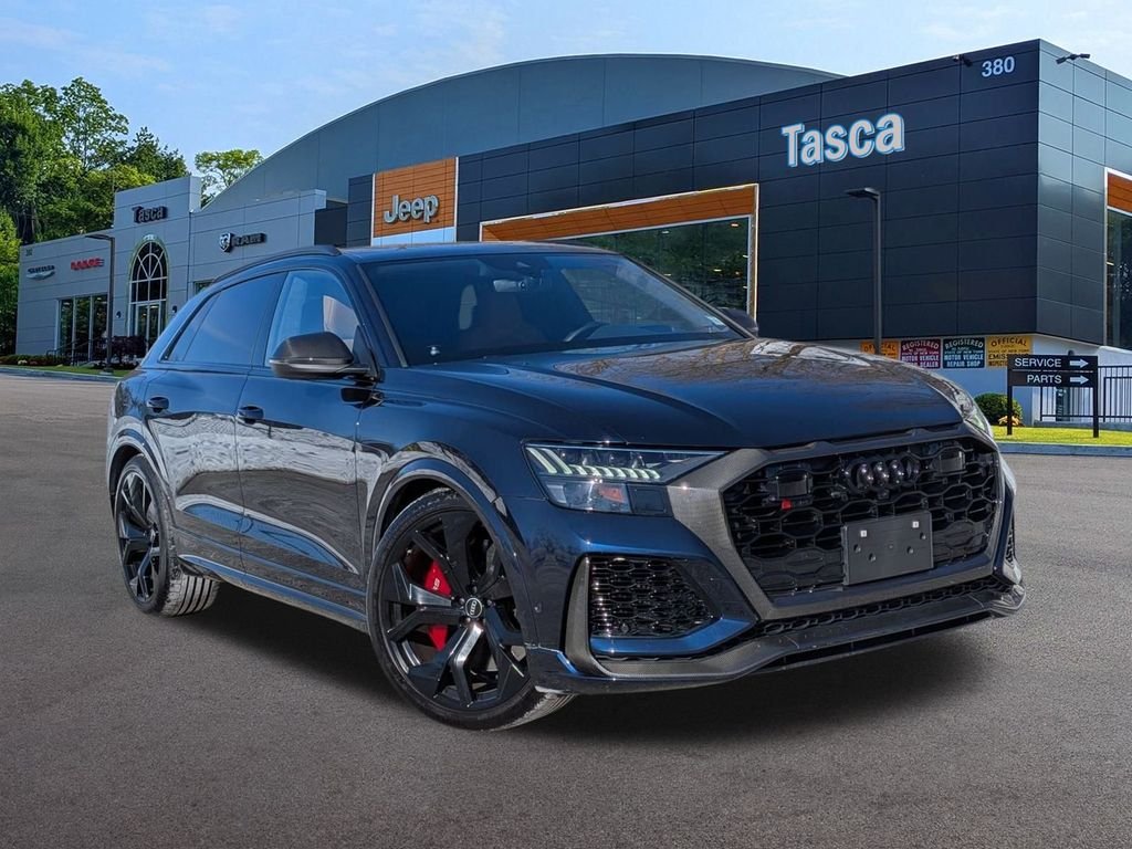 2022 Audi RS Q8 Base