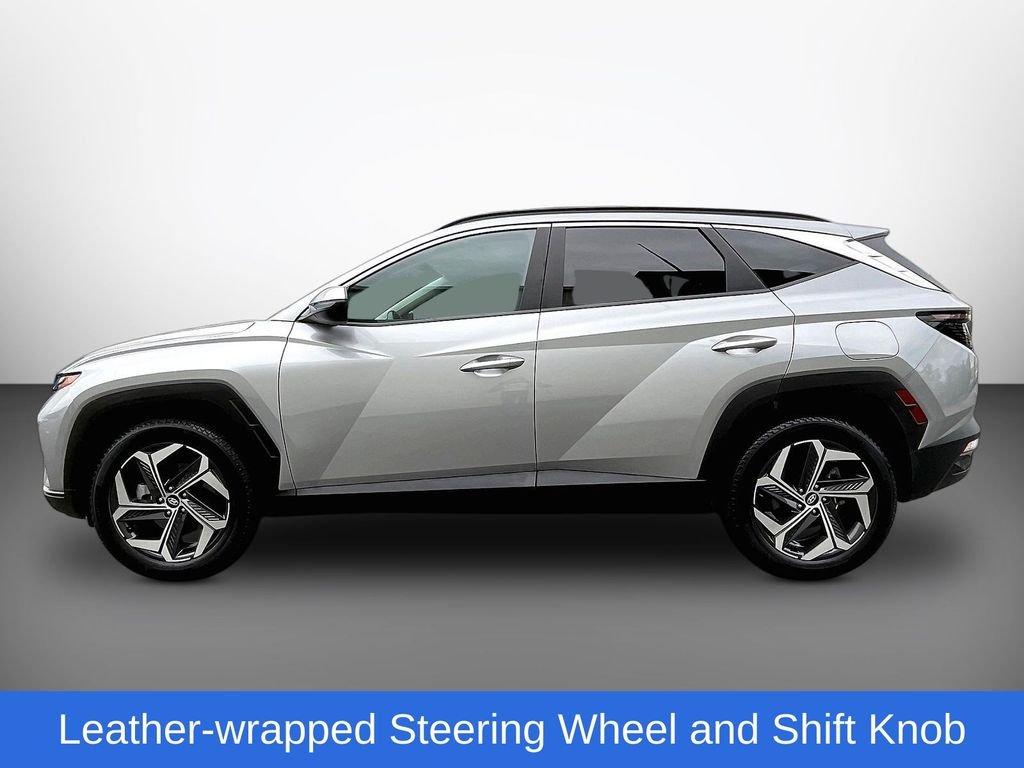 Used 2024 Silver Hyundai SEL image 4