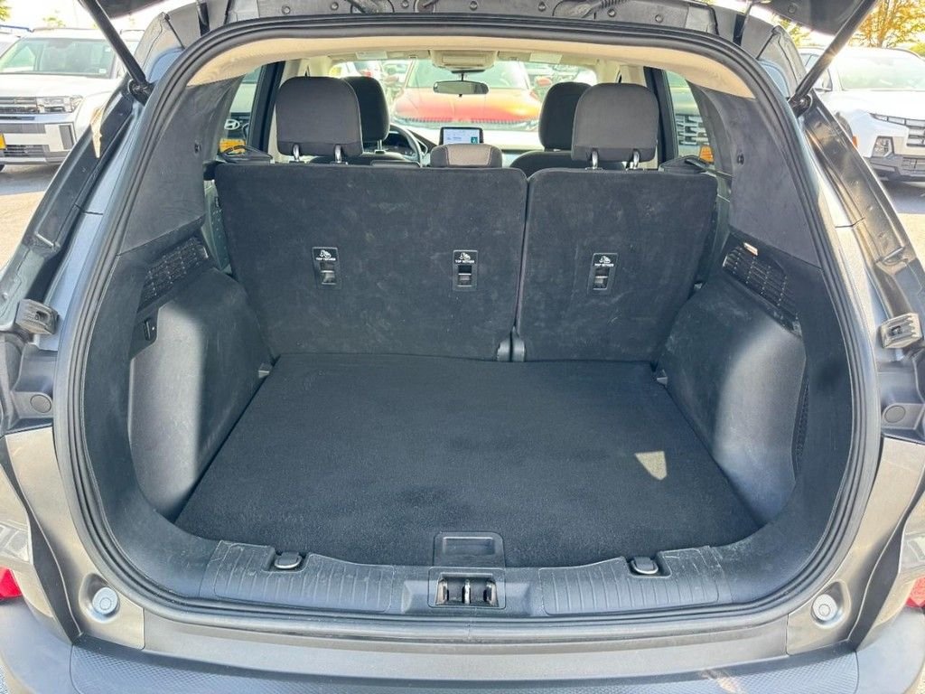 Used 2020 Gray Ford SE image 6