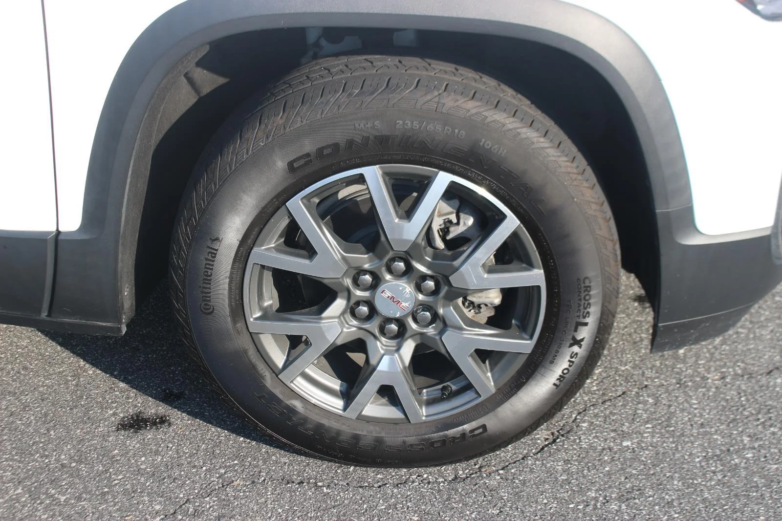Used 2021 Summit White GMC SLE image 36
