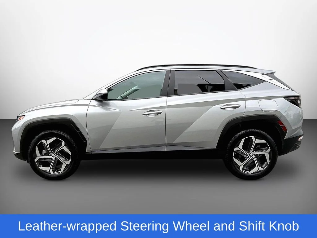 Used 2024 Shimmering Silver Hyundai SEL image 4