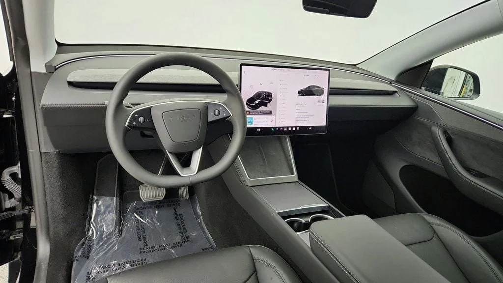 Used 2026 Diamond Black Tesla Long Range AWD image 12