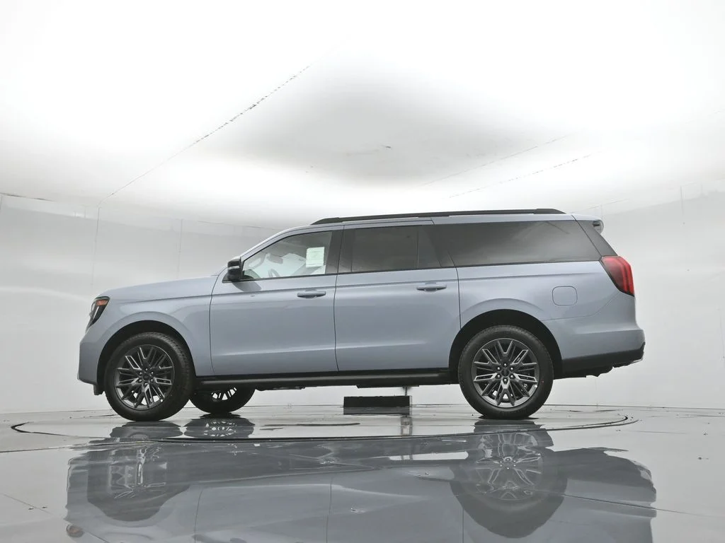 New 2026 Glacier Gray Metallic Tri-Coat Ford Platinum image 55