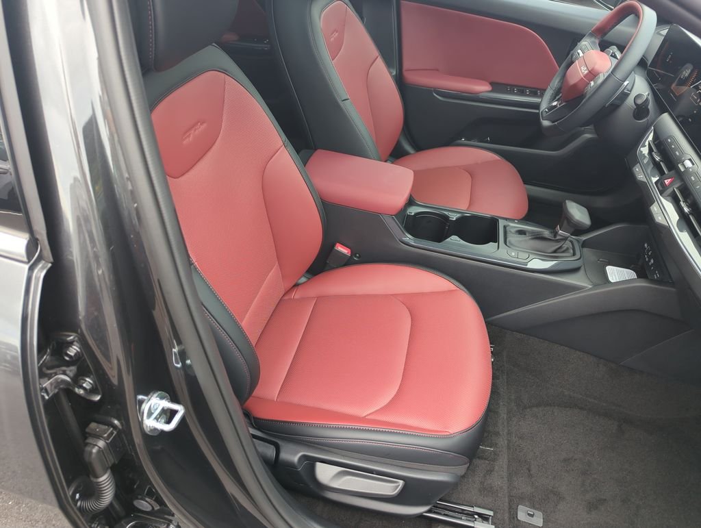 New 2026 Interstellar Gray Kia GT-Line image 37