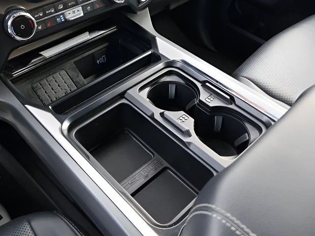 Used 2023 Black Ford Lariat image 25