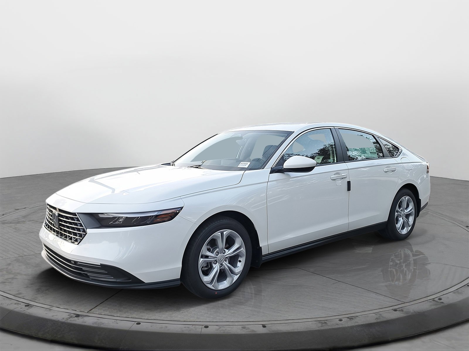New 2026 Platinum White Pearl Honda LX image 3