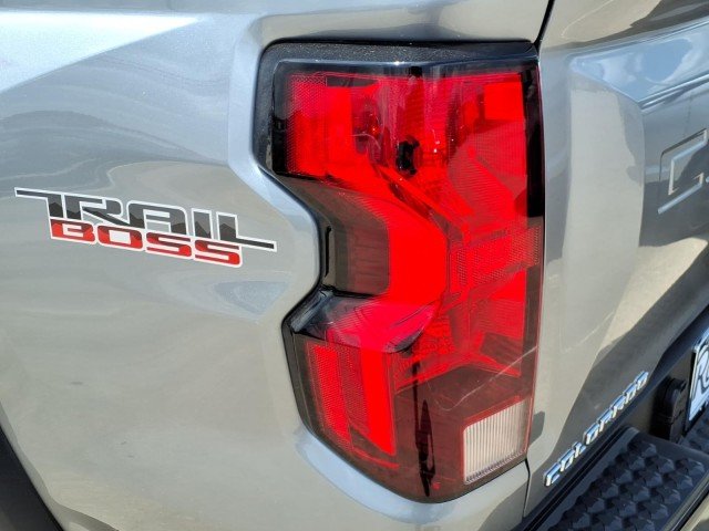 2024 Chevrolet Colorado Trail Boss - Photo 10