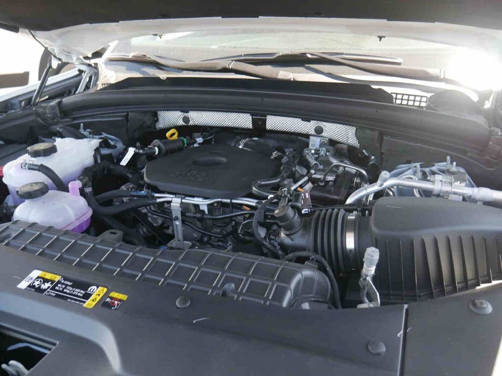 New 2026 Bright White Clearcoat Jeep Laredo image 11