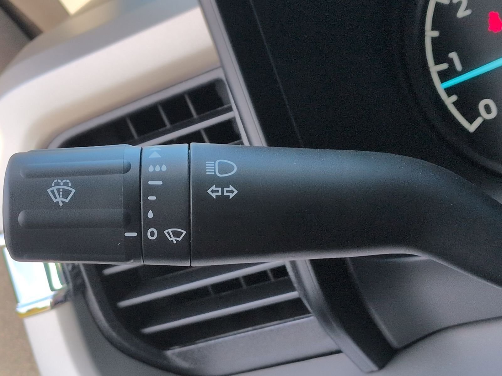 2026 Ford F-350 Super Duty XL - Photo 23