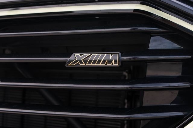 2025 BMW XM Base - Photo 15